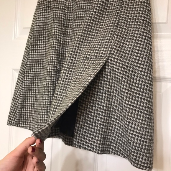 High waisted skirt - Picture 2 of 3